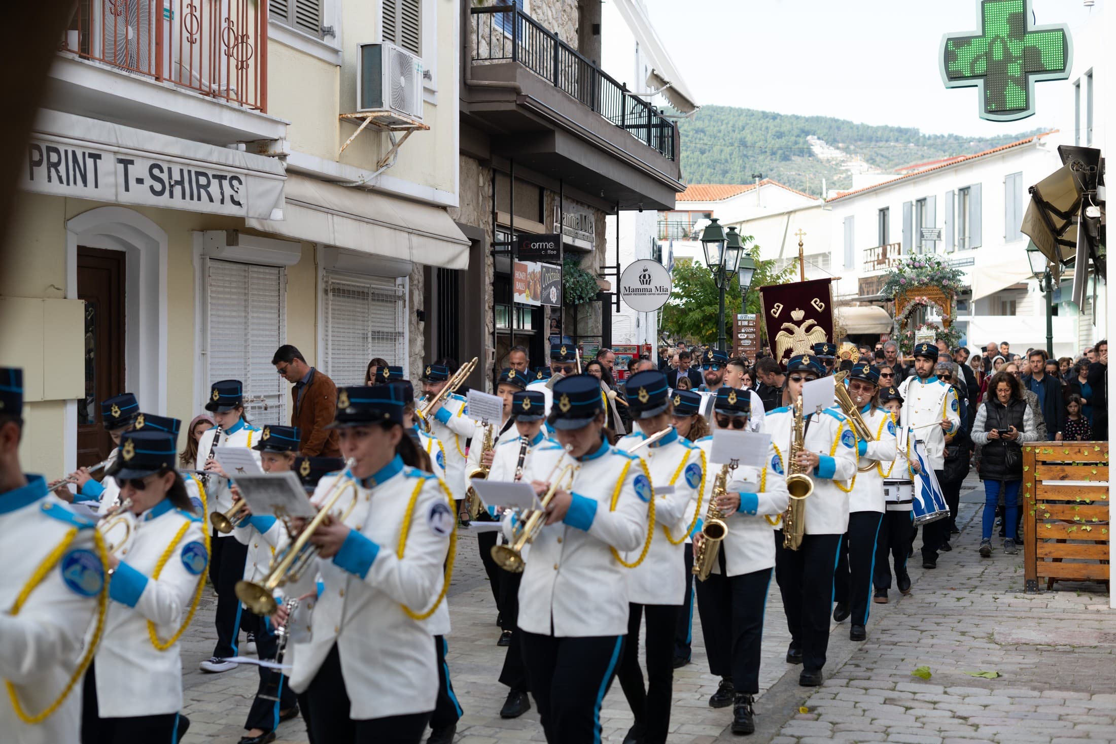 customs-and-traditions-of-skiathos