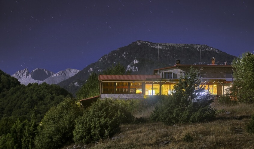 Refuge at mount olympus, at night time